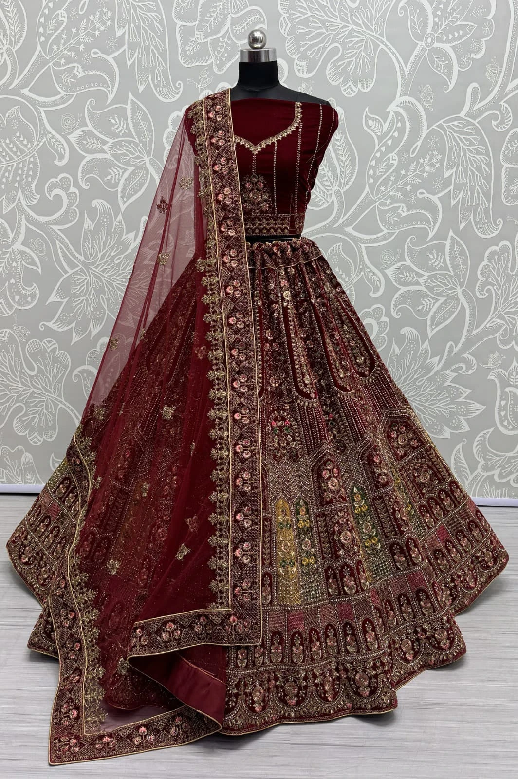 LEHENGA CHOLI 2756