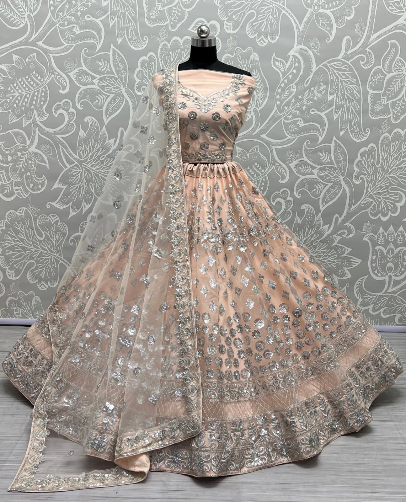 Lehengacholi Design No. 2725