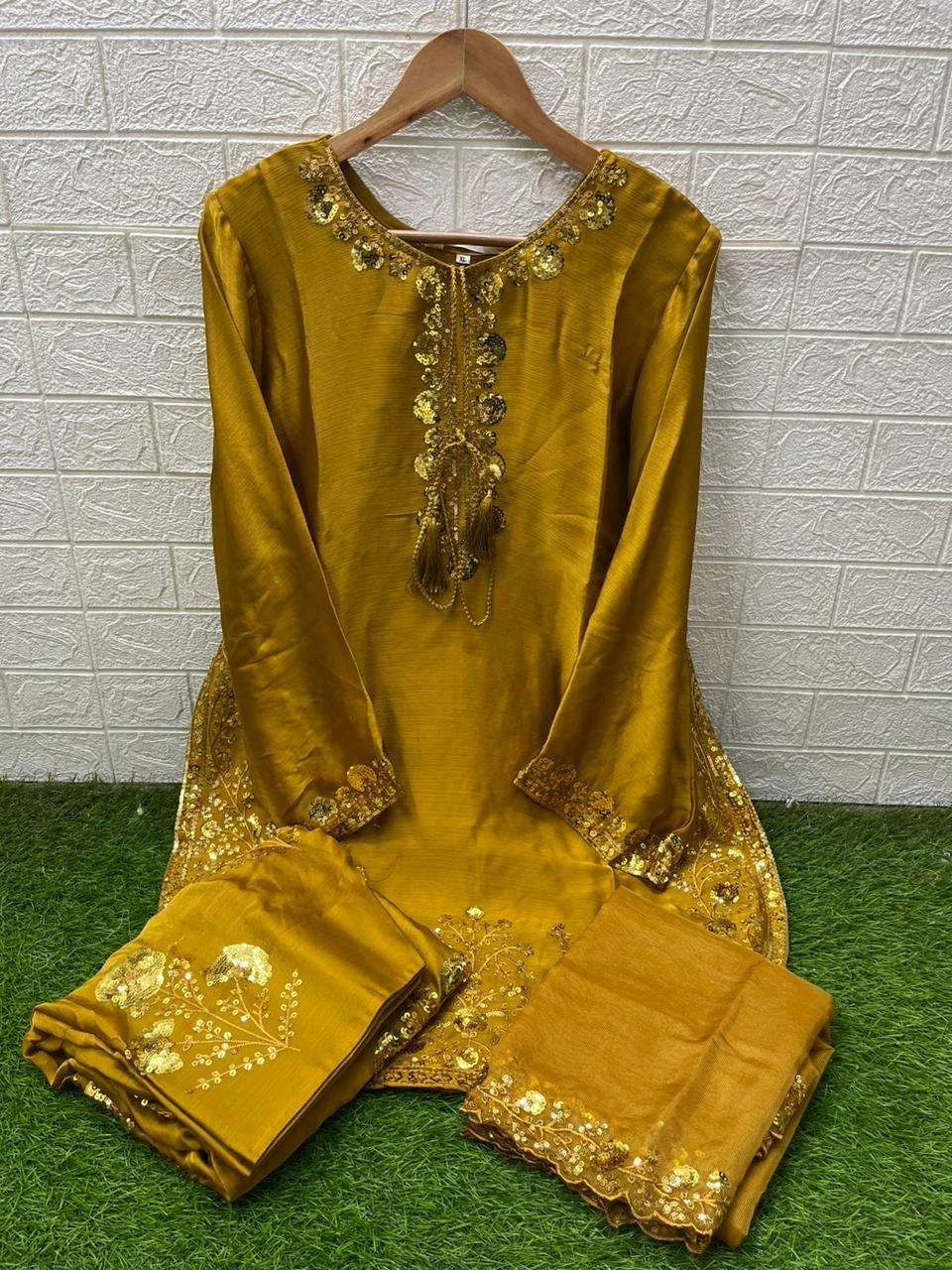 Laxuria Trendz D No 1578 - Image 6