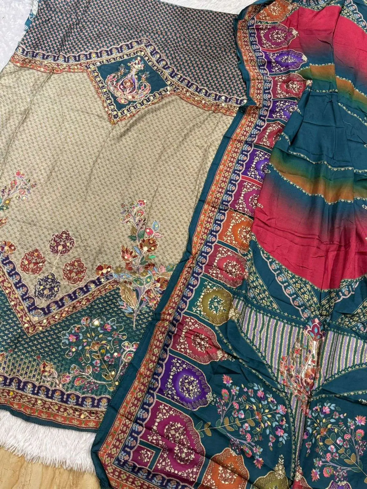 Mehboob Tex Design No - 1816 Abc - Image 3