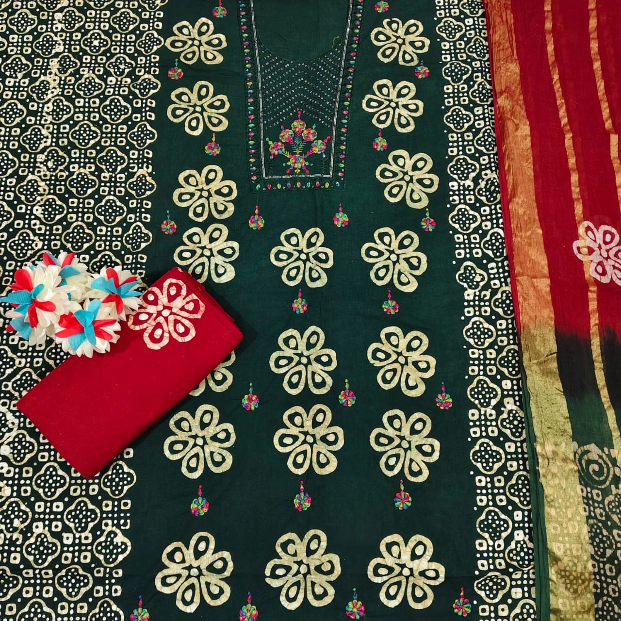 Nemi Wax Batik With Sequence Work - Image 2