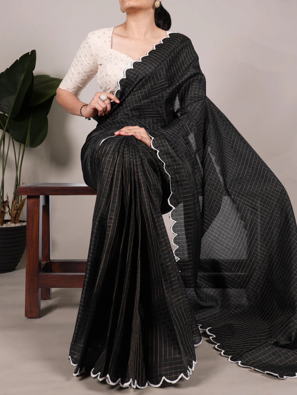 Taraa L 7105 Gadhwal Chex Arca Worked Fancy Saree Collection