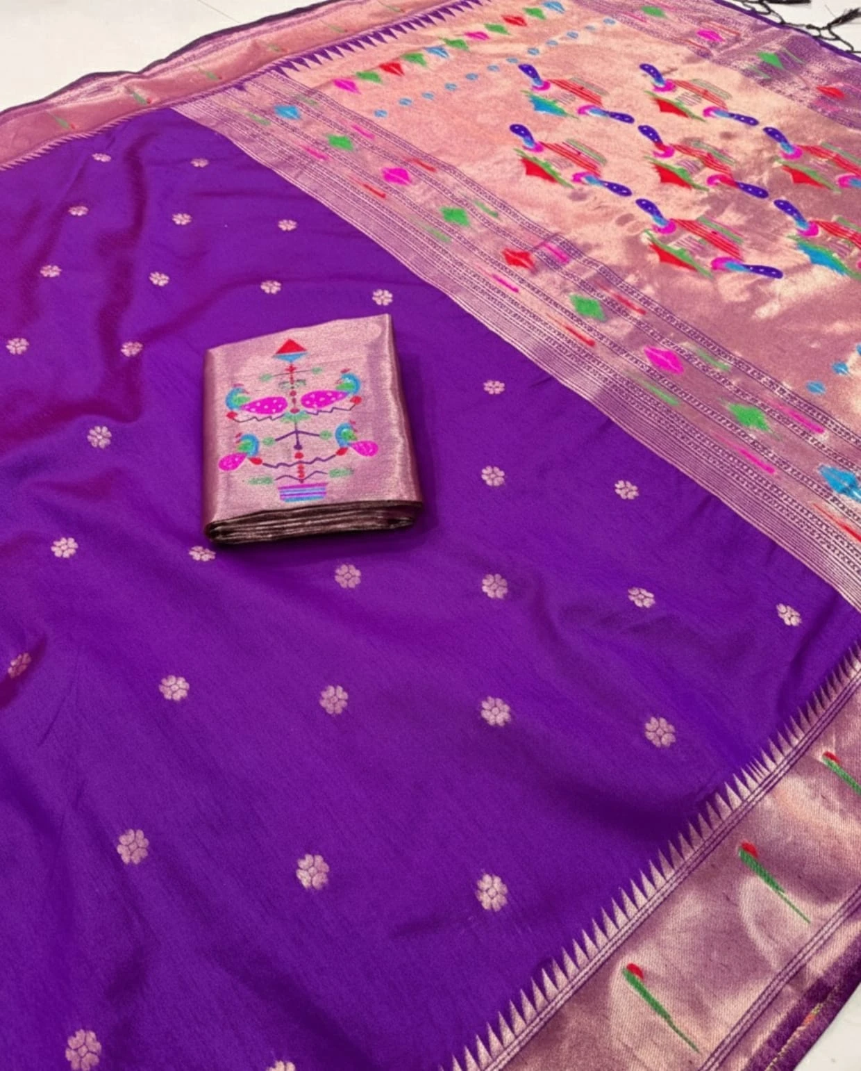 Vt 6084 T Khadi Row Silk Zari Weaving Saree Collection - Image 18