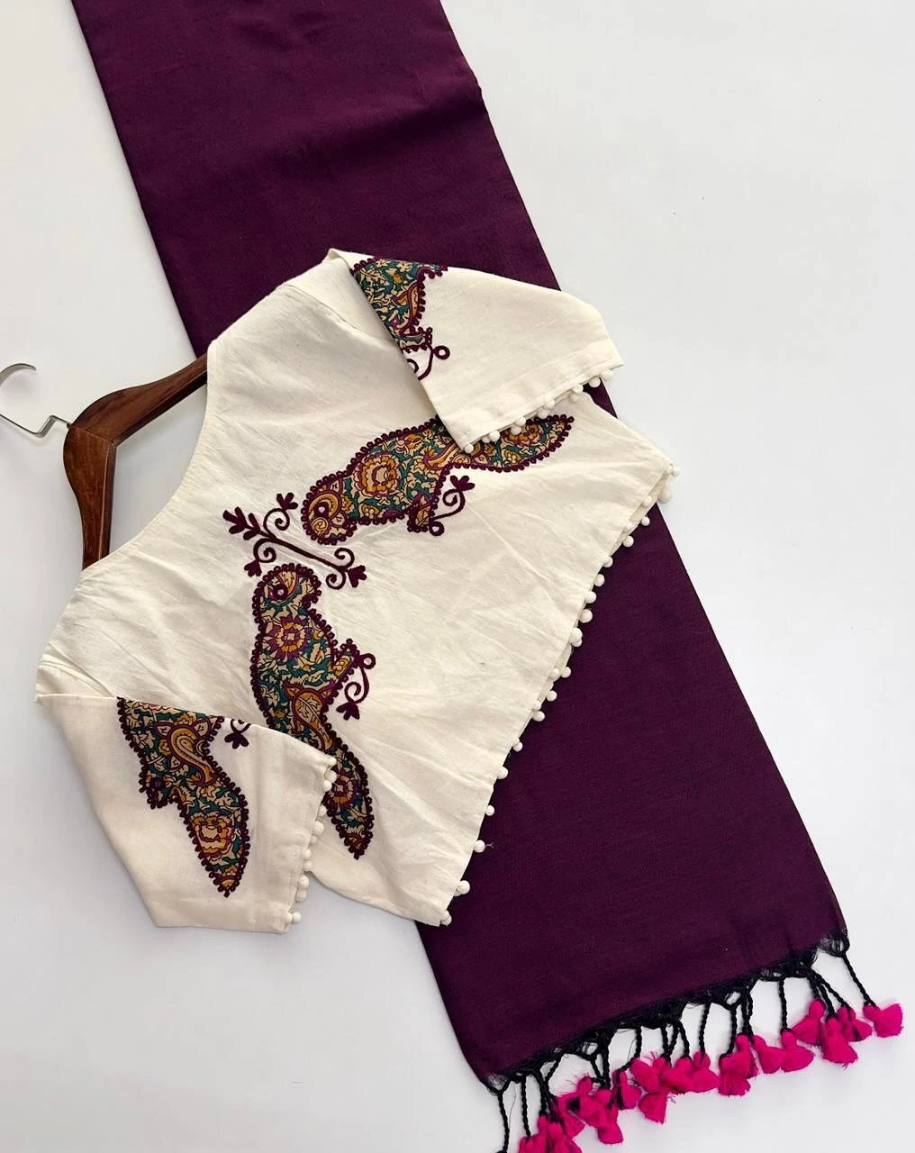 Khadi Vol 10 Hk 6 Cotton Saree with Aplic Work Blouse Collection - Image 9