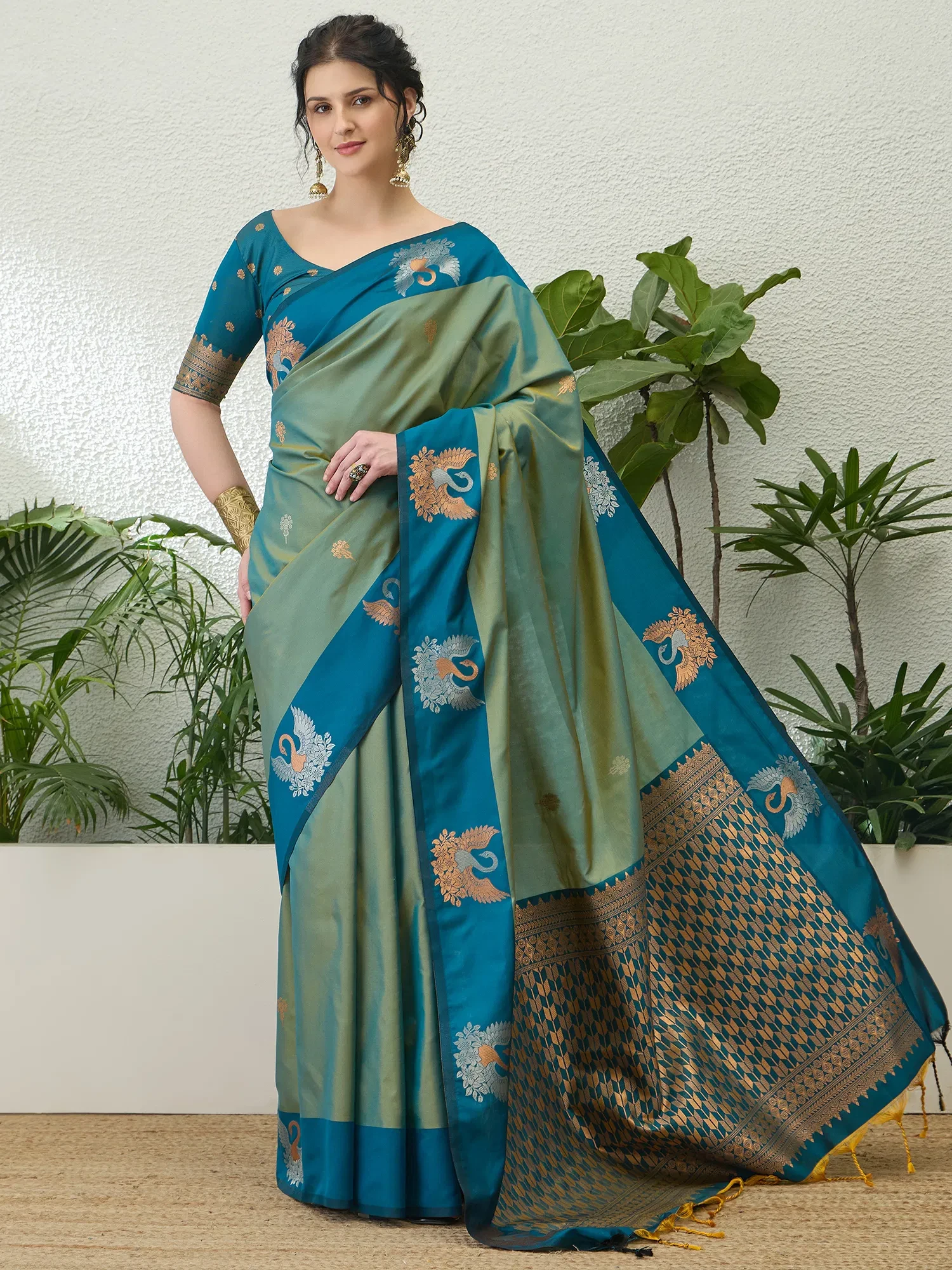 Noor 32001 to 06 Handloom Silk Festival Saree Collection