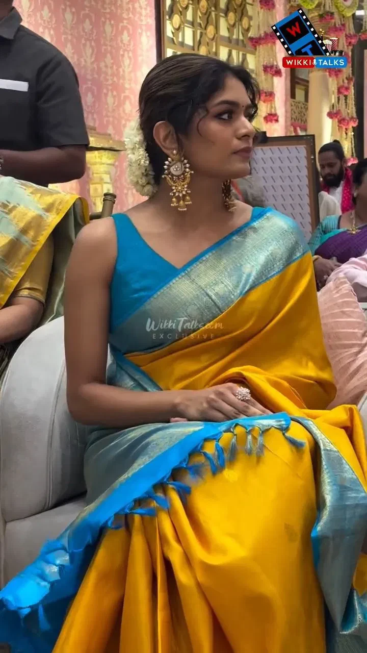 Soft Silk 6070 Soft Lichi Silk Jacquard Work Saree Collection