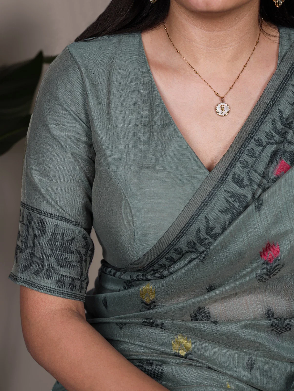 Taraa L 7415 Poly Cotton Thread Weaving Saree Collection - Image 5