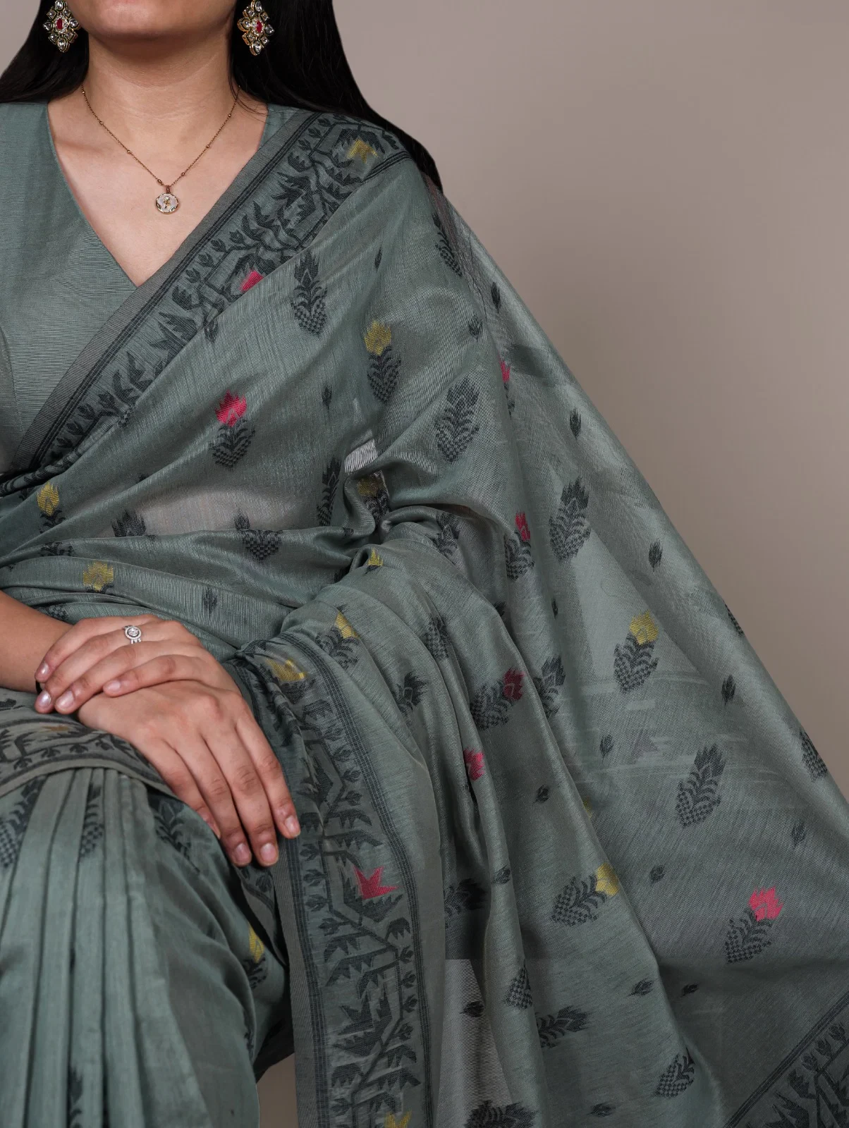Taraa L 7415 Poly Cotton Thread Weaving Saree Collection - Image 6